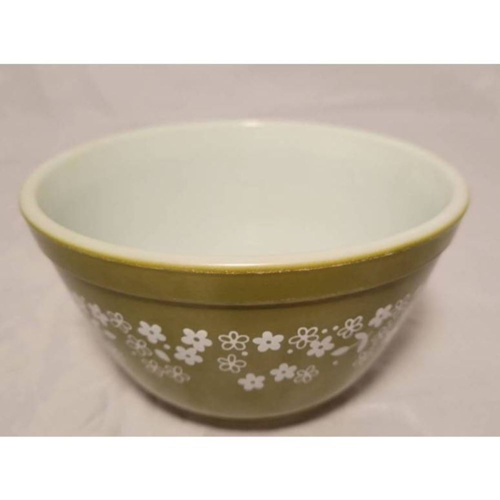 Vtg Spring Blossom Green Crazy Daisy 1-1/2 Pint Pyrex Corning Mixing Bowl 401